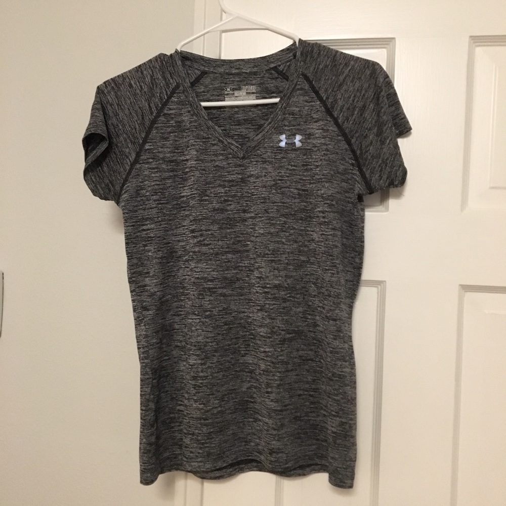 Under Armour Top!